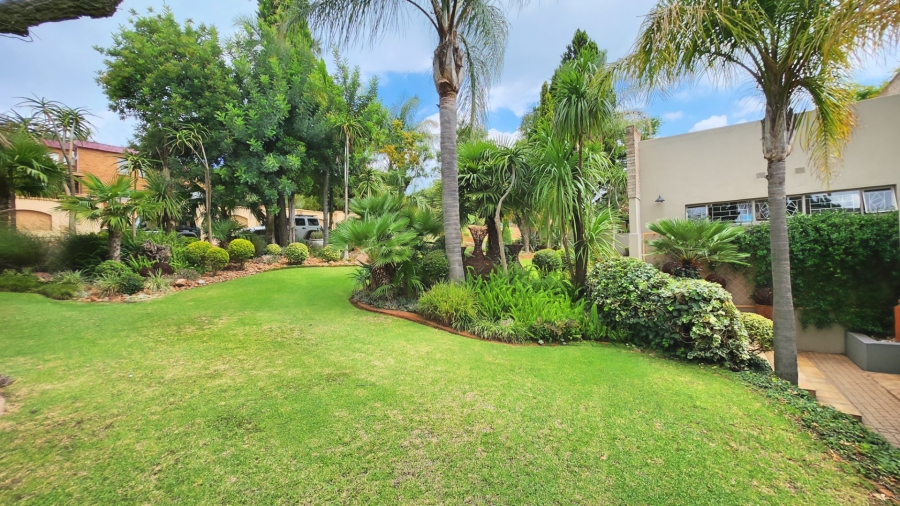 5 Bedroom Property for Sale in Doringkruin North West